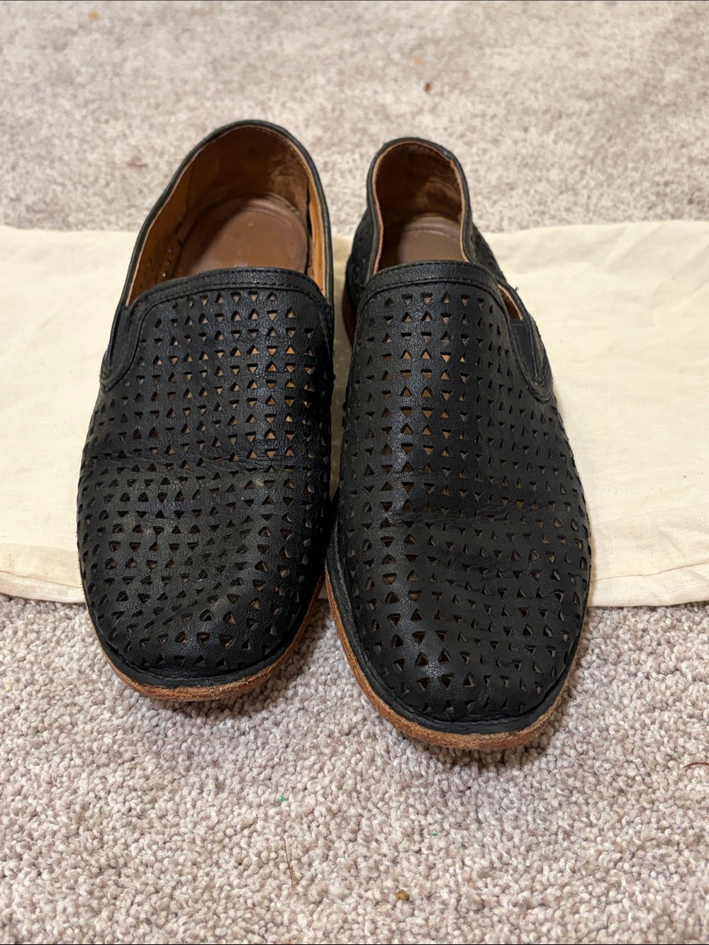 Trask Ali Black Perforated Leather Loafers Size 7.5M | Includes Dust Bag